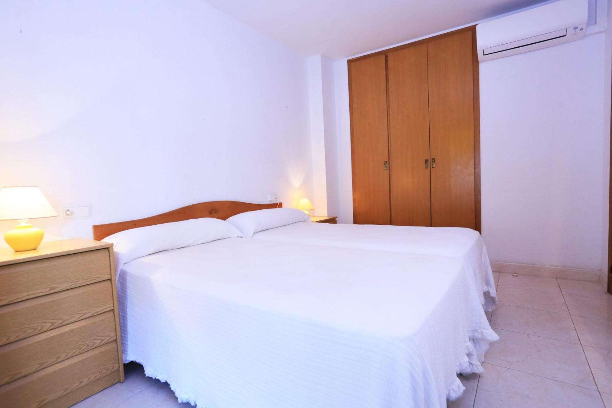 Txingudi - Only Families Appartement Cambrils Buitenkant foto